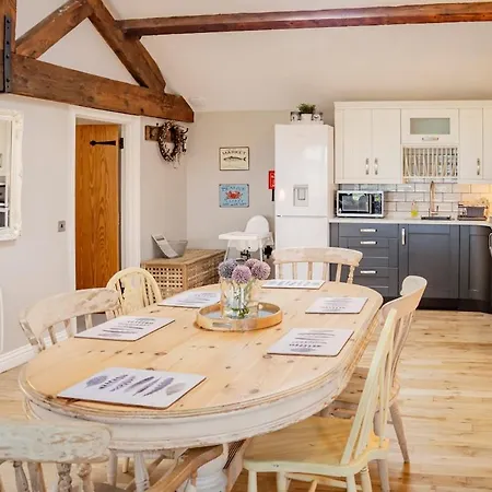 빌라 The At Greenbank Farm