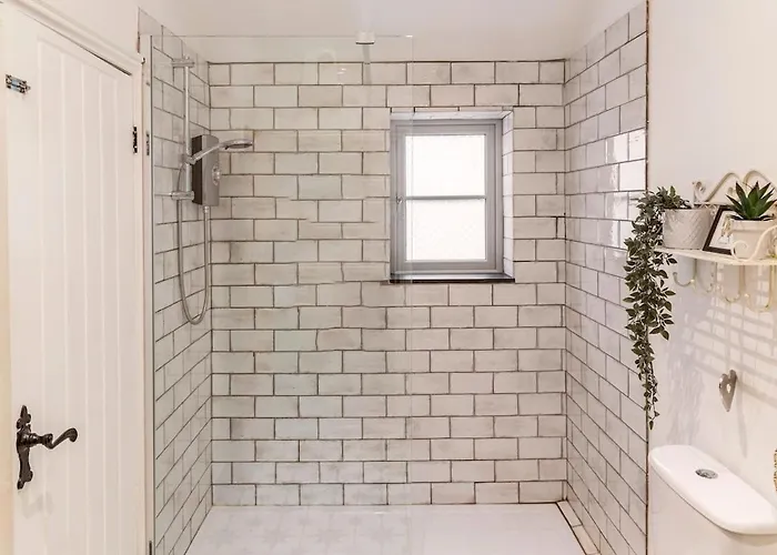 The At Greenbank Farm *