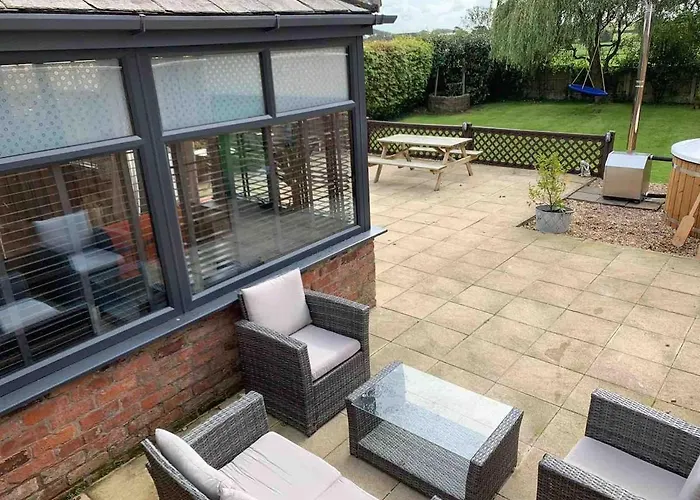 The At Greenbank Farm Willa *